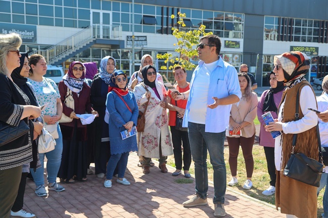 UAK BELEDYE BAKANI MEHMET AKIN 15 MUHTEEM PROJE TANITIMINI YAPTI.